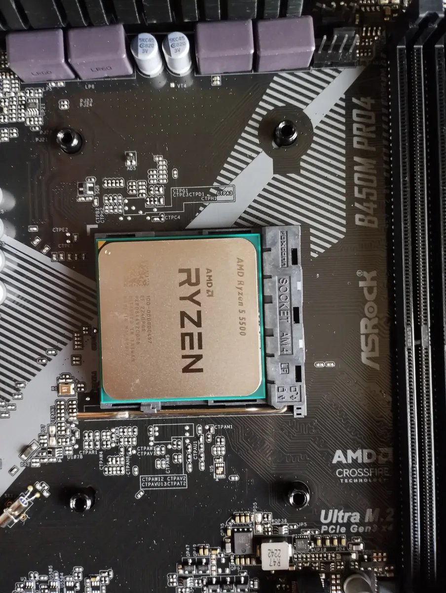promocoesDC's tweet photo. Processador AMD Ryzen 5 5500 AM4, com 6 núcleos e 12 threads, frequência de até 4.2GHz no modo Turbo e cache de 16MB

💰 De R$ 599,00 por R$ 485,19 no Pix 

🎟️ Cupom: SEMPREPROMO 

Mercado Livre: https://t.co/pkI8Czvy2i https://t.co/nfLbGSCYuj