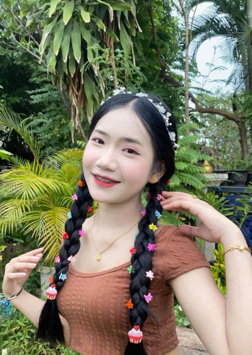ulzbg's tweet photo. พอได้ไหม #เชียงใหม่ #นิมมาน https://t.co/MfWxbtrmxH