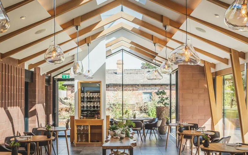 BTravelJournal's tweet photo. Reinventing the gourmet break! 🍽️✨ Discover 3 Michelin-starred Moor Hall in West Lancashire, where a magnificent lunch takes centre stage, paired with stunning gardens and luxurious stays.🌿🍾
Read more ➡️ https://t.co/fvWGyxjvNm #MoorHall #MichelinStar #FineDining #FoodTravel https://t.co/WvlILeNgi4