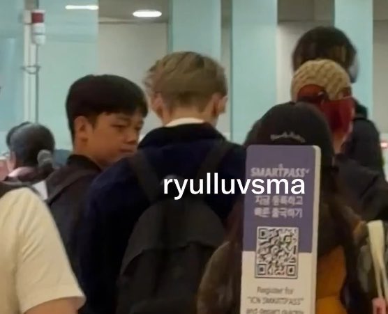 ryullsho's tweet photo. RYULMANIA KATA GUE KITA SEMUA HARUS PEGANGAN PLISS.... https://t.co/TYa3mmdEHo