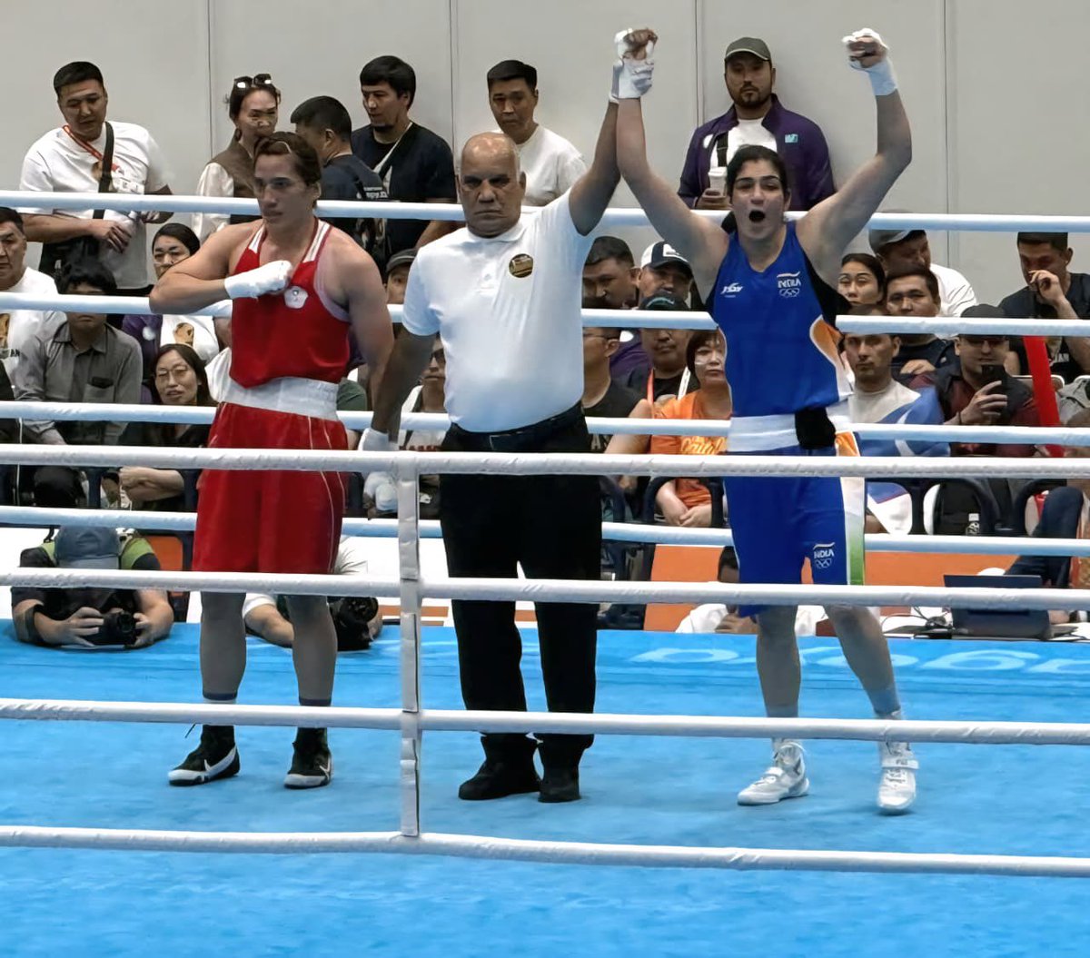 AshwiniVaishnaw's tweet photo. Gold with a powerful punch! 🥊🥇🇮🇳

Parveen Hooda wins Gold in the Women’s 65kg Boxing event at the #AsianGames2026 in Aichi-Nagoya, Japan. https://t.co/UKW1QrTKqq