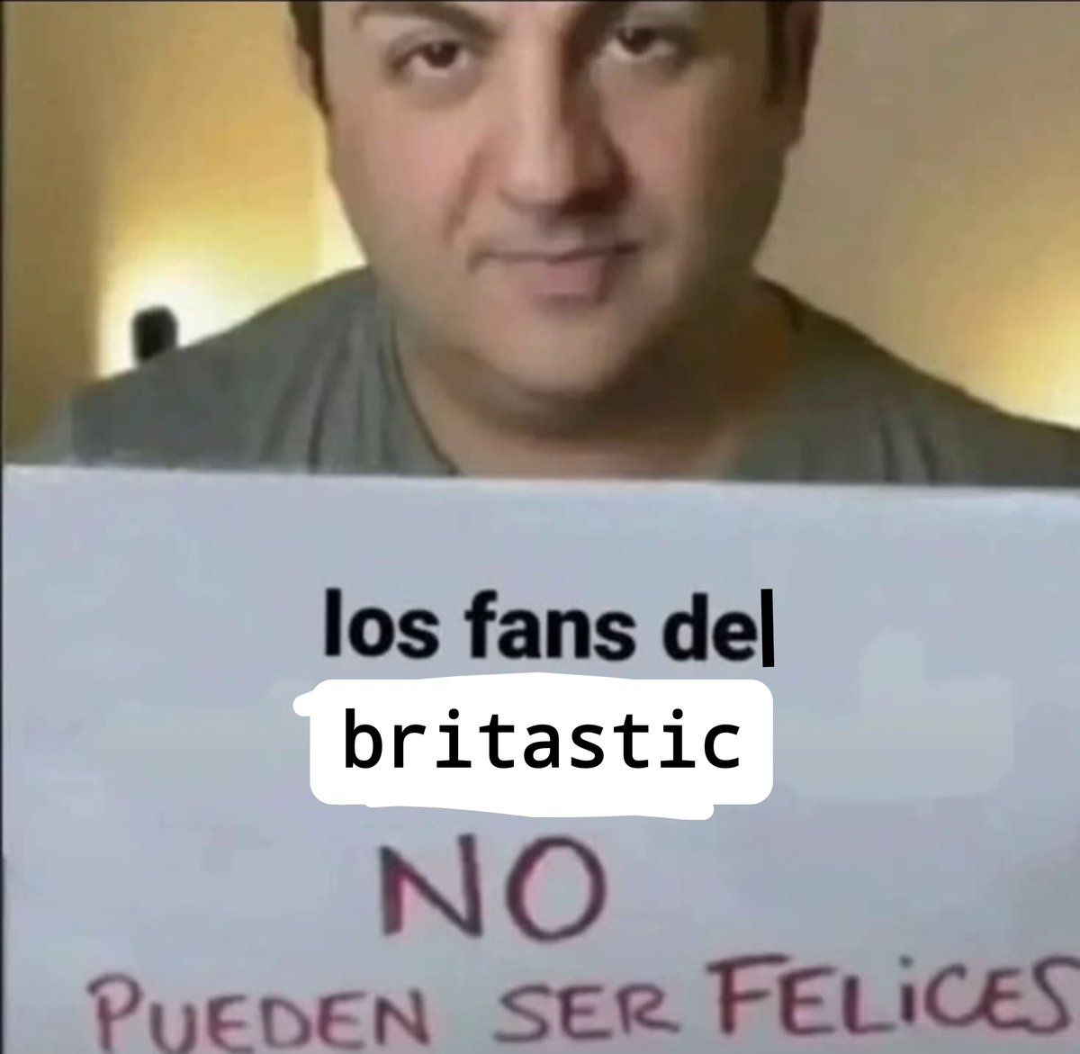 mokadllz's tweet photo. Objetivo: que se canonice el tsundere x tsundere 
Objetivo: los tsunderes 😭

#britastic https://t.co/NVCjCQy6WI