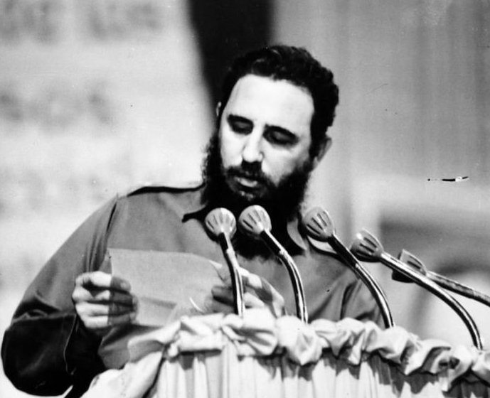 JuventudRebelde's tweet photo. #Cuba🇨🇺 | A 61 años del histórico 3 de octubre de 1965, la fecha sigue siendo símbolo de unidad, compromiso y estrecho vínculo con el pueblo. Un legado que convoca a continuar defendiendo la cohesión y la participación como pilares de la Revolución.

https://t.co/XIB20N5ufZ https://t.co/vrXspoIPiI