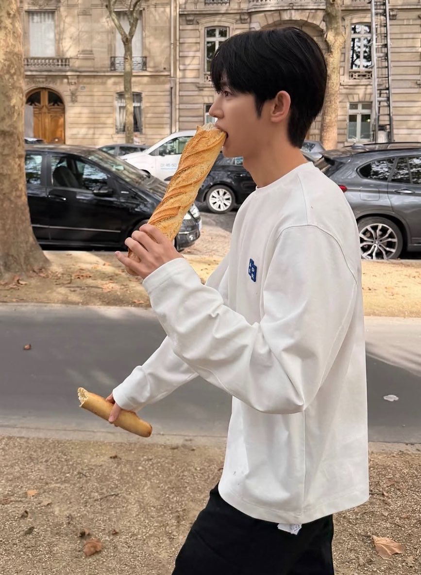 malang2ya_'s tweet photo. 🐶🐰🥧🥖
#YOONSIKSIWOOPFWSS27
#KIMYOONSIK #PARKSIWOO https://t.co/T2z4c5w80h
