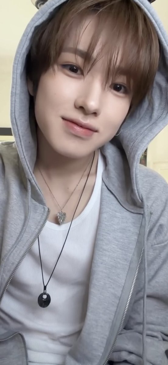 WISHlYOU's tweet photo. #사쿠야 ♡.♡ https://t.co/z81DLz23hn