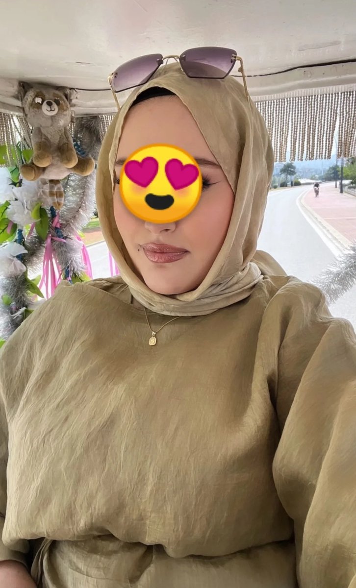 EsrraHasan's tweet photo. Yine Yeniden Evli Türbanli Çocuklu Kendi Halinde Çiftiz Aramiza Aile Kavramini Bilen TEK ERKEK Ariyoruz Hersey Dozunda Güzel Dürüst  İstiyoruz Kocam ve Benim Ortak Kararimiz 
EVİMİZ MÜSAİT MİSAFİR SEVİYORUZ https://t.co/Z3j5V1zyAu