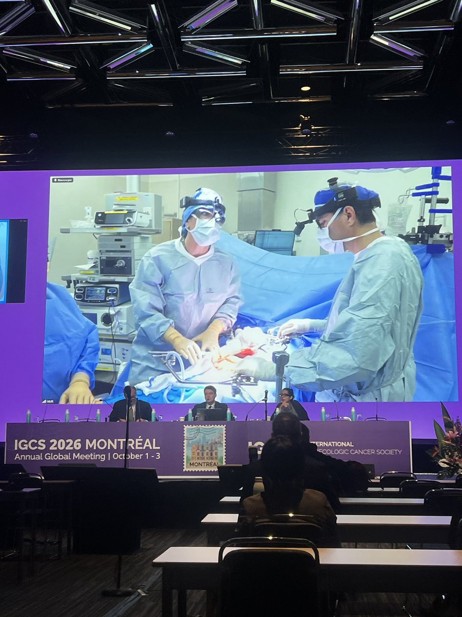 DrAishaMustaph1's tweet photo. The ongoing Live Surgery Session at the #IGCS2026 is so innovative and helpful. 

Watching three live ongoing surgeries on very large screens makes it feel like you are actually in the operating room. 

Thank you @IGCSociety https://t.co/Ogei2yRGlp