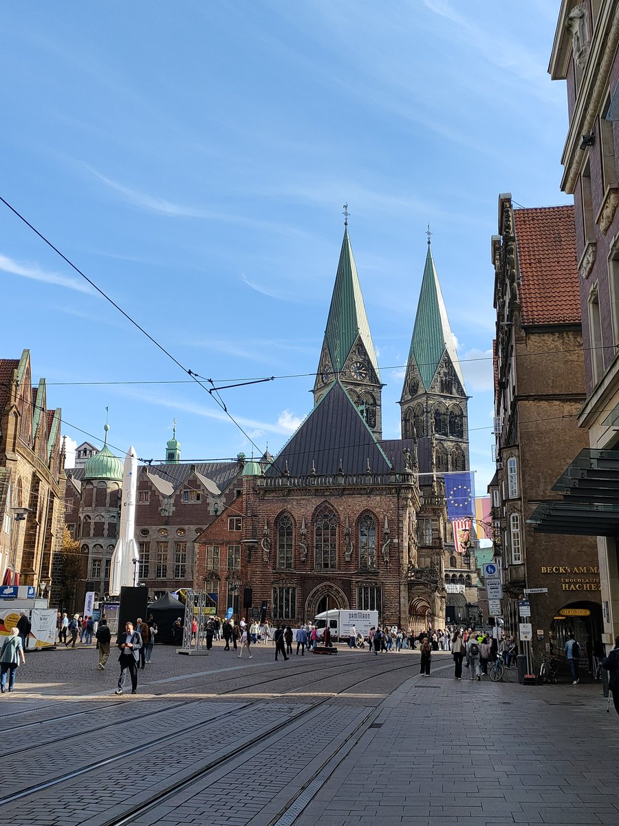 krugkatja's tweet photo. #Bremen #Einheitsfeier #Rathaus https://t.co/F7k4CX5uwS