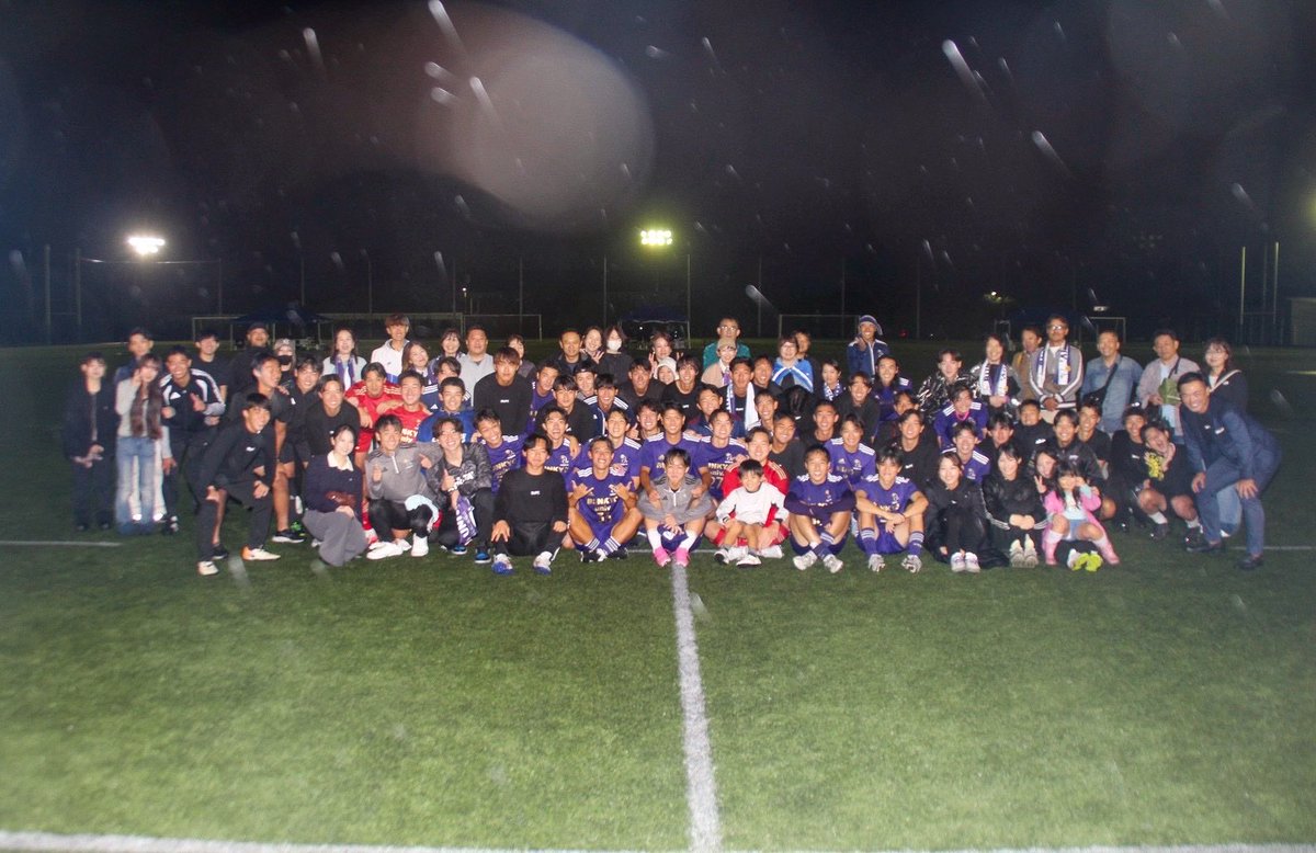maaasaki_8's tweet photo. 今シーズンも残り1ヶ月を切りました！

最後に全員で悔いなく、笑って終われるように、明後日も全員で勝ちましょう！！ https://t.co/7MSykylRvT