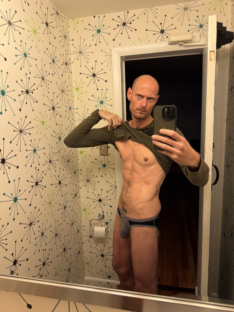 Matt_SCxCO's tweet photo. Definitely seeing the progress &amp; really loving these new Awry briefs! https://t.co/1l1E0ATf1a