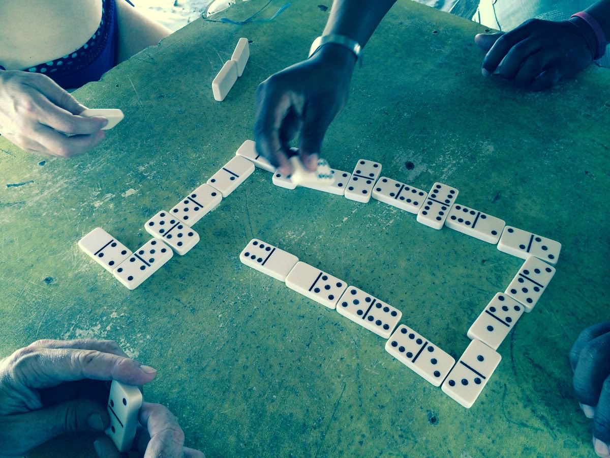 tarithecowrie's tweet photo. did you know that the game dominoes or ‘playing bones’ is a form of divination? 

our ancestors called dem bones similar to osteomancy. 🦴#HoodooHeritageMonth 

dominoes are historically made from animal bones , horns &amp; ivory 👁️. https://t.co/DvmWcntRrl