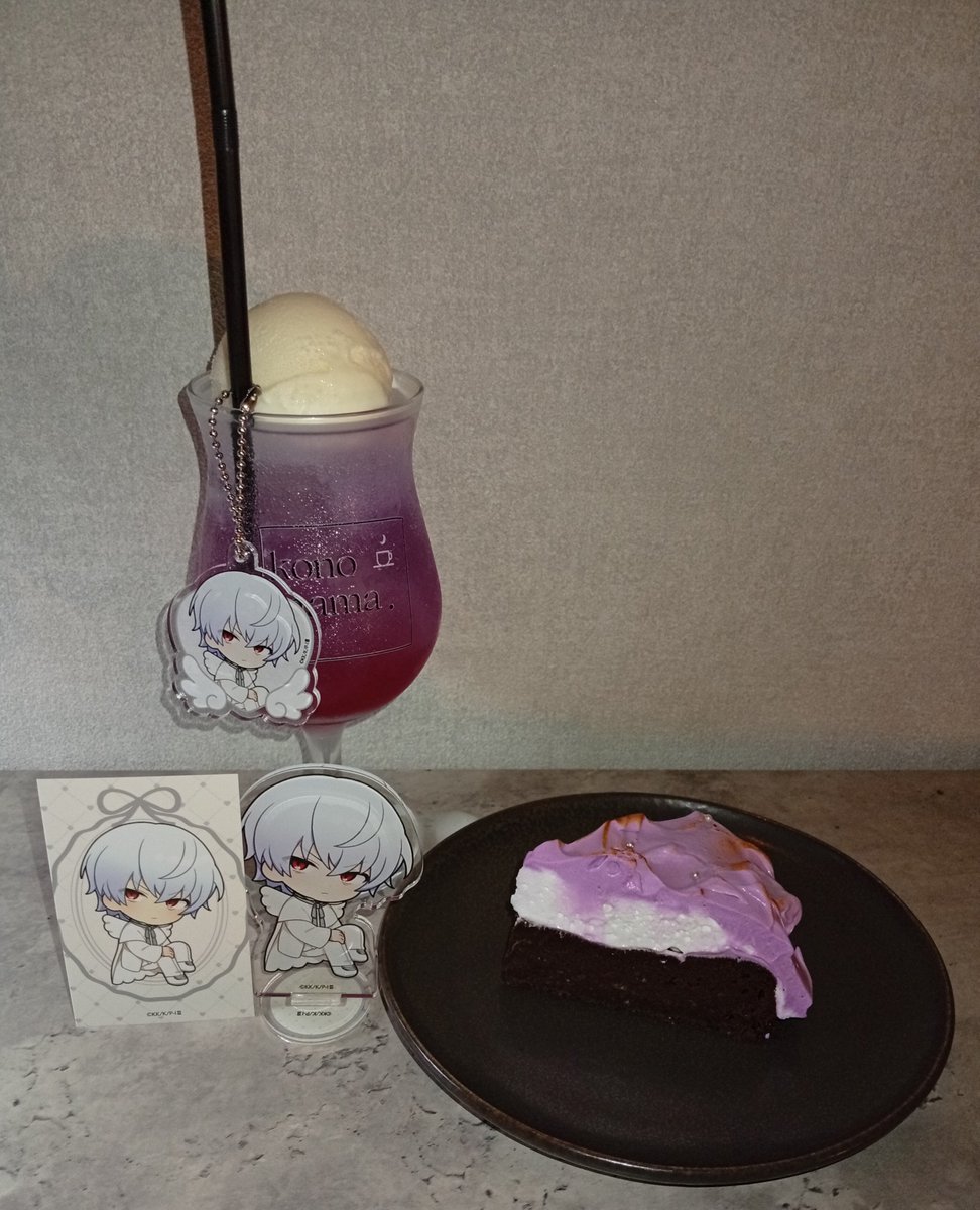 kumaokun____'s tweet photo. 🫧横浜 konomama .cafe

キューピットの一方通行届いたから早速使いたかったの~🪽⋆.*
ガトーショコラもクリームソーダも紫色でめちゃめちゃ可愛い꒰ ᐡᴗ͈ ·̫ ᴗ͈ ꒱♡
店内は落ち着いた雰囲気ですごく居心地が良いჱ̒^ᴗ ̫ ᴗ^✨ https://t.co/KYftsUvWZv