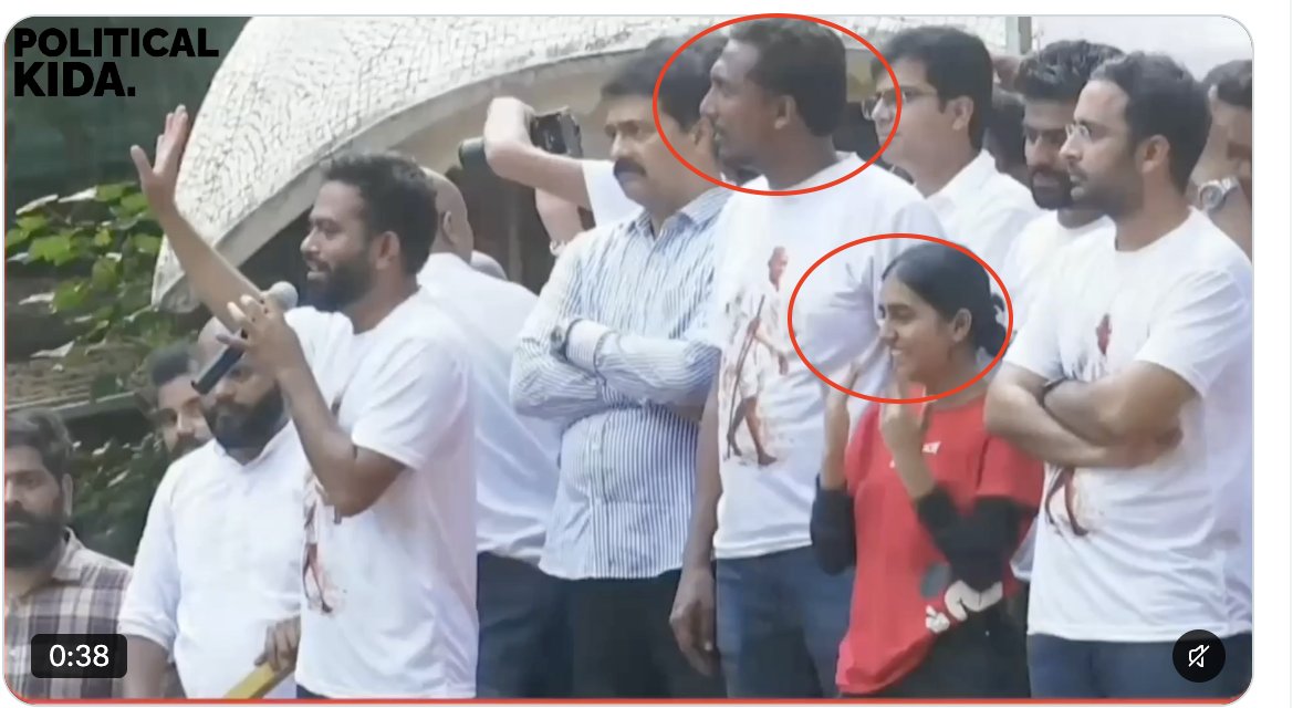 VijayGajeraO's tweet photo. Here is Ajinkya Sinde with his plan to use minors as his shield.

3 days ago, I exposed their plan, which they were planning in a WhatsApp group. https://t.co/j3grxLrkRo