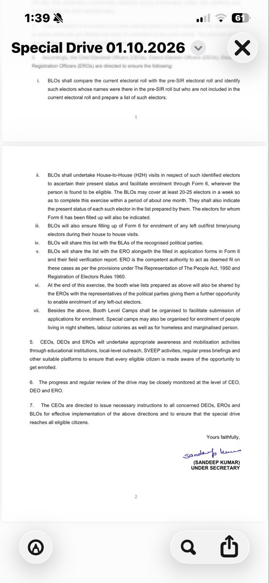 DrSYQuraishi's tweet photo. Form6 can’t be filled by a deleted voter. It’s only for NEW voters. All those who have been forced to fill it have committed criminal offence carrying 1 yr prison. EC officials who forced them are abetters to crime. This press note shows ECI’s abetment! https://t.co/ga7FEjJoAG