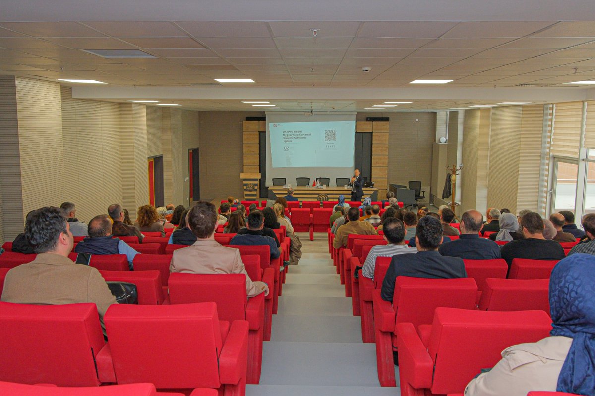 HituKurumsal's tweet photo. Yürütücülüğünü Hitit Üniversitesi Rektörü Prof. Dr. Ali Osman Öztürk’ün yaptığı Avrupa Birliği destekli IMAP4U projesi kapsamında geliştirilen "SEYİR" Platformu tanıtıldı.

"SEYİR", “Stratejik Yönetim, Performans ve Bütçe Ağı” yaklaşımıyla veri toplama, analiz, performans ölçümü, raporlama ve stratejik plan izleme süreçlerini tek platformda buluşturuyor.

✍️ https://t.co/2men9hFhs1

#HititÜniversitesi @ProfAliOzturk
