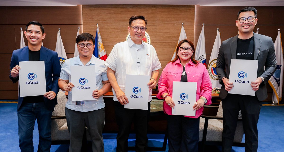 boyraket's tweet photo. Muntinlupa Broadens Financial Assistance Access for Scholars with GCash Visa Card
#BoyRaket
#GCash #GCashCard #MuntinlupaCity #RuffyBiazon #FinancialInclusionPH #EdTechPH #DigitalGovPH #ColegiodeMuntinlupa #TechPH #FintechPH
@gcashofficial
Blog link in comment https://t.co/t36VNhlv1p