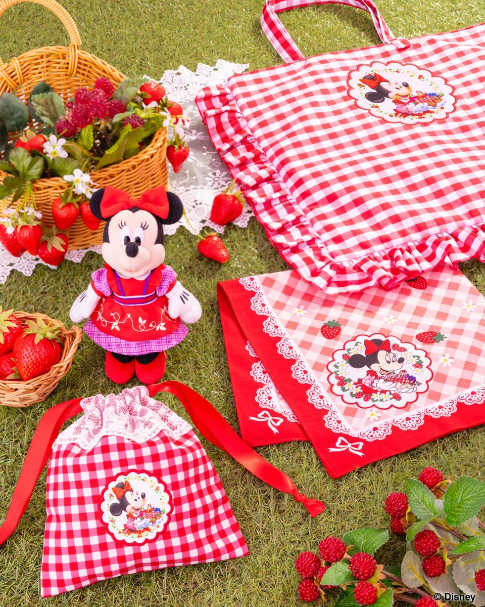 tdr_415's tweet photo. ━━━━━━━━━━━━
←パークのベリーちゃん
　　　　　　　ストアのアップルちゃん→ https://t.co/r1sCigeydF