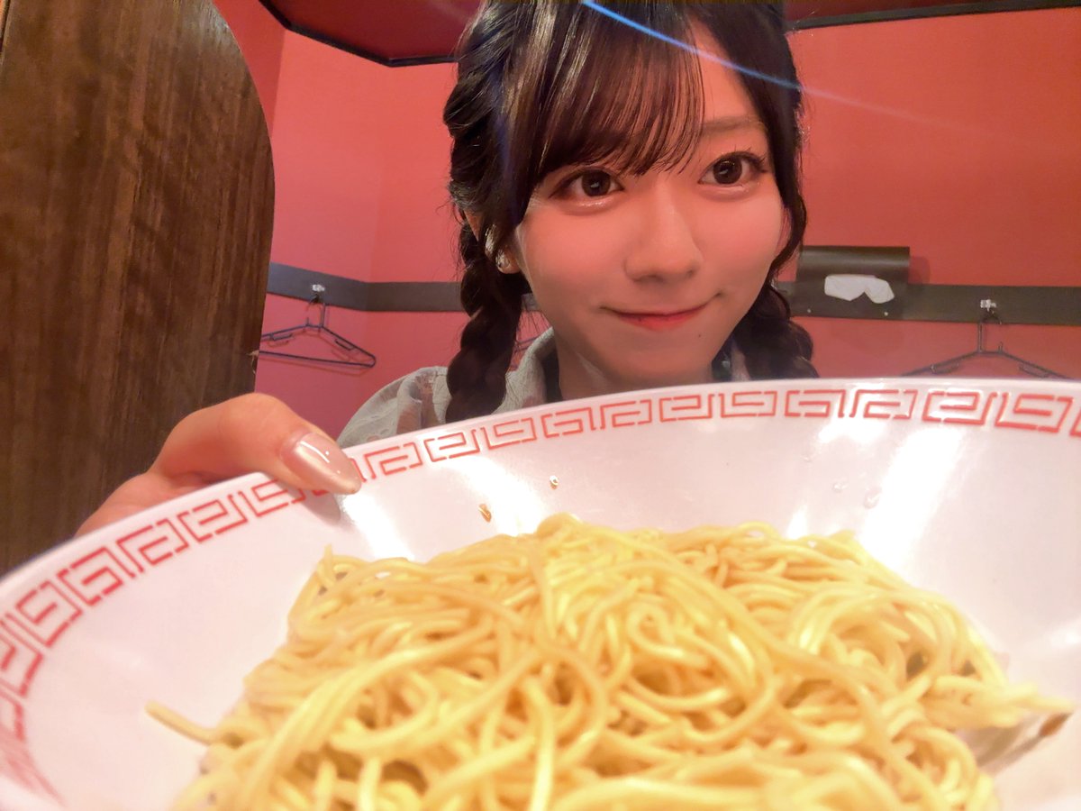 oshida_mitsuki's tweet photo. #SASUKEアイドル予選会2026 終わったら爆食すると決めていた😻🍜！ https://t.co/sOn2PU3nZY