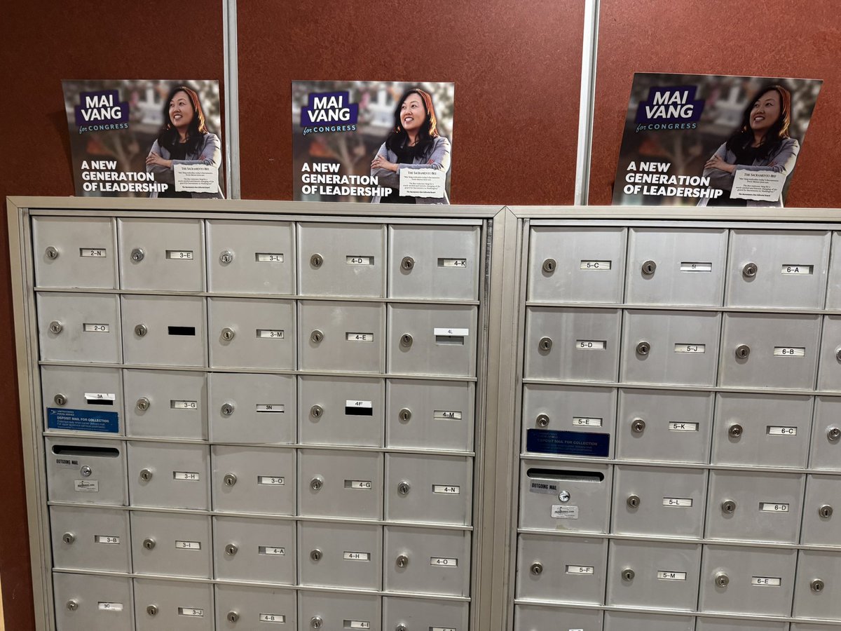 georgeandrews's tweet photo. #ca07 Congresswoman Doris Matsui is toast. 

I’ve never seen this level of grassroots advocacy in my apartment complex. https://t.co/K4ZFvtSl6Q