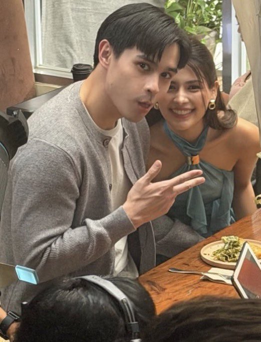 salvanyyy's tweet photo. grabeng chemistry yan azralph #TheWayBackToYou https://t.co/NmQQWpO6K9