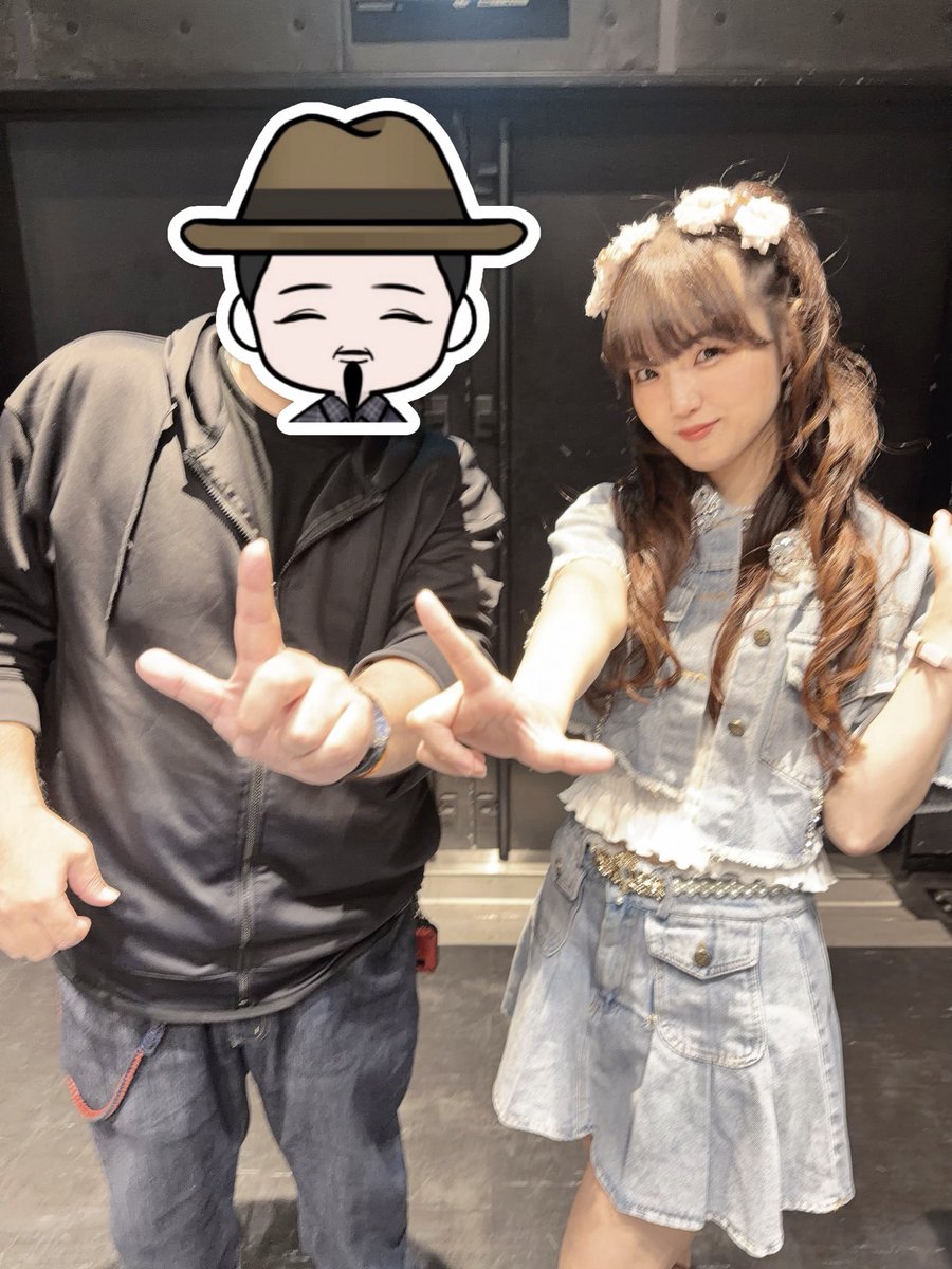 hidesandesuyo's tweet photo. 久次米ちゃん(運営スタッフ)に頼まれたので撮りました😊
声ガサガサでした←
酒焼けとかじゃないそうです()
お気をつけて早く治りますように🙏

#RaysMe  
#レイズミー
#結凪ひかり https://t.co/0Jh680QN8g