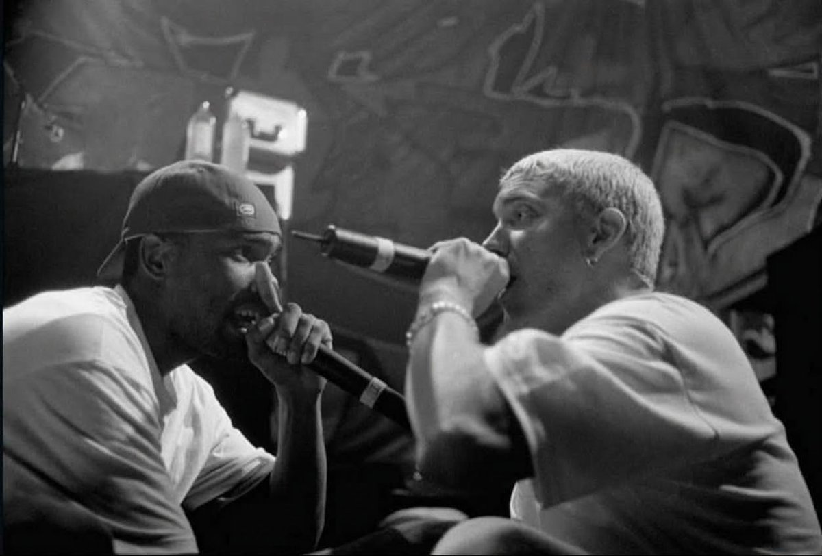 shadysmith219's tweet photo. Today would have been #Proof’s 53rd birthday….🕊️

- The thought of no more me and you
You gave me shoes, Nikes like new for me for school
Doody, I'm tryin', but you, you were the glue that binded
So many things, time, I'd give anything to rewind it…
-#Eminem https://t.co/Obwe2uYlir