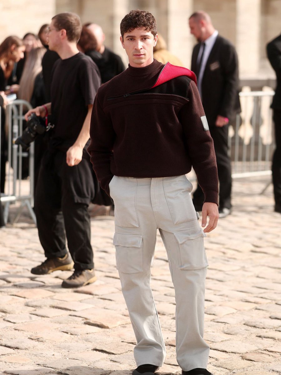 IsaacPowellHQ's tweet photo. Isaac Cole Powell attended the LOEWE show in Paris! https://t.co/8PWSAABEXc