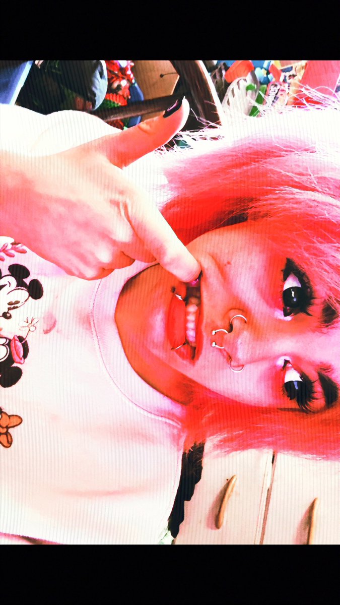 Daisyislazyxox's tweet photo. <3 https://t.co/zIavFHu2Th