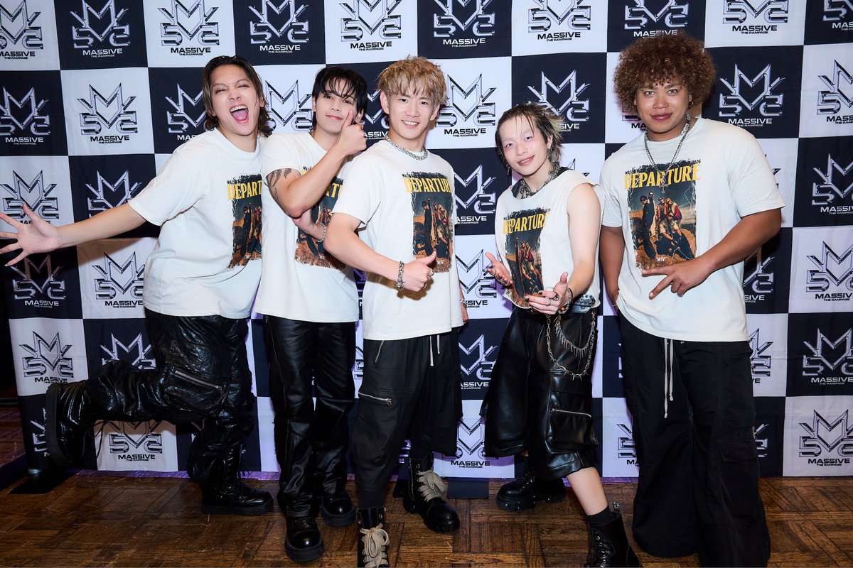 ma55iveofficial's tweet photo. MA55IVE THE RAMPAGE
3rd LIVE TOUR 2026"M5V"
〜DEPARTURE〜

🗺️THANK YOU KYOTO🗺️

NEXT✈️10.03 SHIGA

https://t.co/nhXfoMxqE8

#MA55IVE #THERAMPAGE 
#DEPARTURE 
@yamachiho1006 @ura_river_ @TAKAHIDE_rmpg_ https://t.co/aAvVkdgl0H