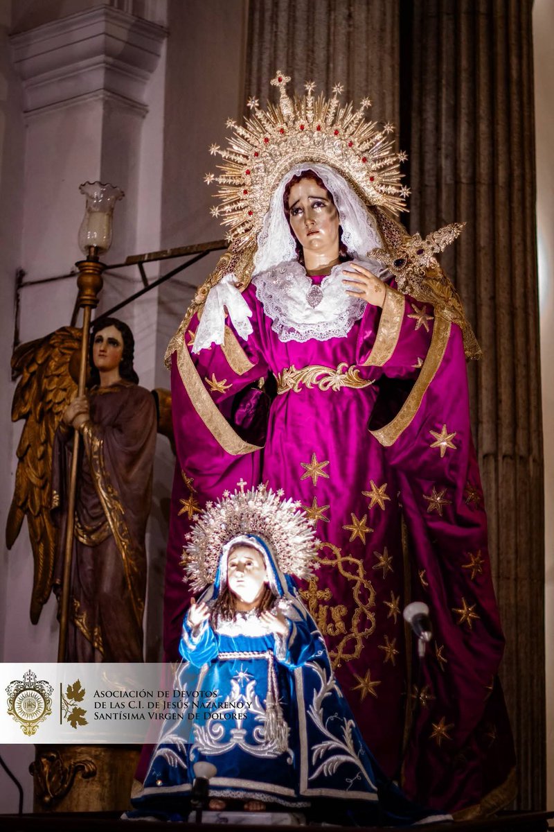 Capirotes_Mad's tweet photo. #LaMerced | Así luce el altar mayor para la toma de posesión del Nuevo Párroco del Templo de la Merced Padre Mario Miguel Gutiérrez SJ.

#capirotesYmadrileñas #ProcesionesGT https://t.co/Fj9VpkZ9TP