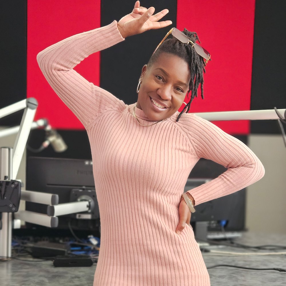 984midlandsfm's tweet photo. Join us for Pinktober with our DANDARO queen, Ginger, from 10 AM to 2 PM! Get screened early and help inspire others to save lives. Remember: Every story is unique, every journey matters. #TurnItUp #BreastCancerAwareness
https://t.co/kMksJ2vCJM https://t.co/RhG3xZTfEy