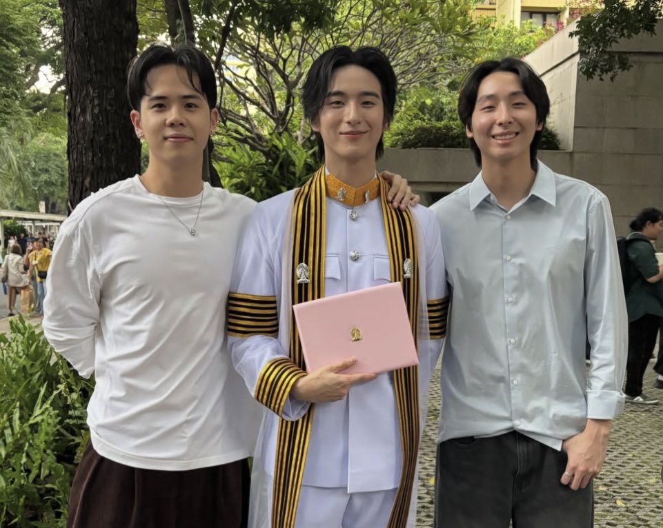fernsstn's tweet photo. รูปม้วนจาก IG แม่ทิพย์ค้าบบ 🥹

#MUON https://t.co/gWmjlPHhgA