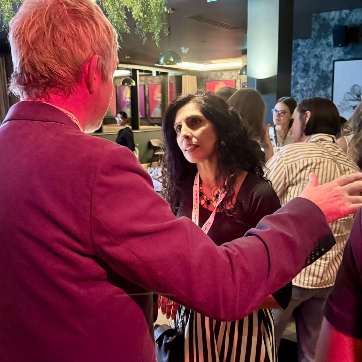 Muraspec's tweet photo. Such a lovely evening in Manchester! ✨🥂

Great to connect with designers, architects and industry friends at the Commercial Interiors UK Autumn Networking event at SORA.

Thanks to everyone who joined us! ✨

#Muraspec #CommercialInteriorsUK #InteriorDesign https://t.co/cleywuukda