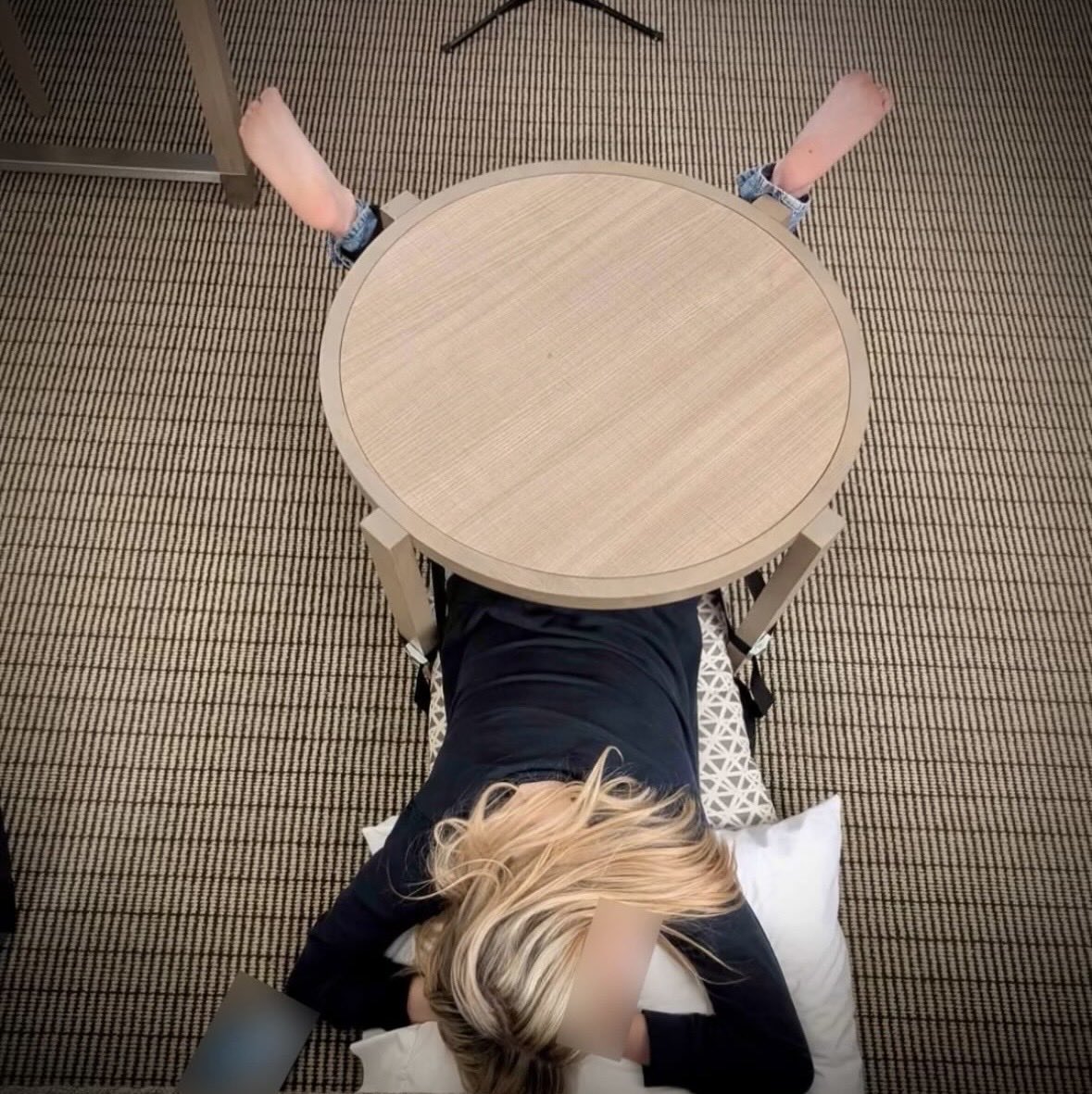 theminipotat's tweet photo. Throwback to last year when I lived out my dream of being a ticklish piece of furniture 🪶🦶🏻perfect for hours of effortless torment 😈 https://t.co/MyJ6zPcBpi