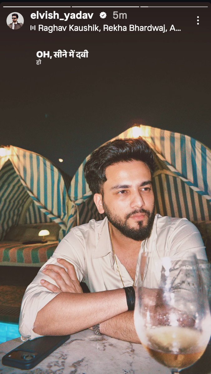 e1visharmy's tweet photo. Eyes don't lie, Rao Sahab fall in love 💝..

@ElvishYadav @elvisharmy @Yashnegisystum @Rawatgirl14 @Rudraaaa10 @Noirrecorded @Laxman_manju39 @Piiyushh18 @golmatolyoutube @X ..

#ElvishArmy𓃵 #elvishyadav #love #x #love #elvishyadavfallinlove #xtrending https://t.co/GajHVQBgPq