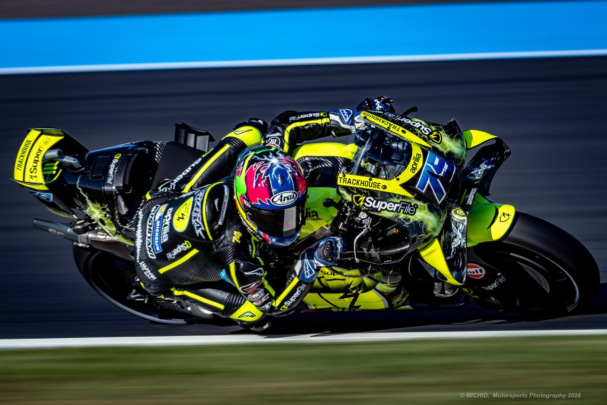 mi_chi_o_o's tweet photo. #小椋藍 #aiogura #TrackhouseRacing #Aprilia #motogp #JapaneseGP https://t.co/cJX93xNZS1
