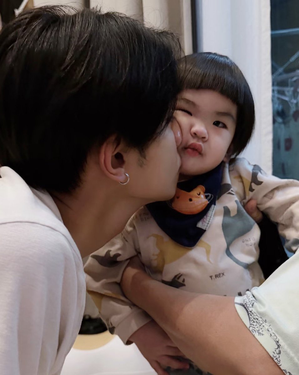 cu_meowper's tweet photo. ชีวิตจริง                                                  ในโซเชียล
#PEEMWASU #CADEN https://t.co/uTnldEvPSd