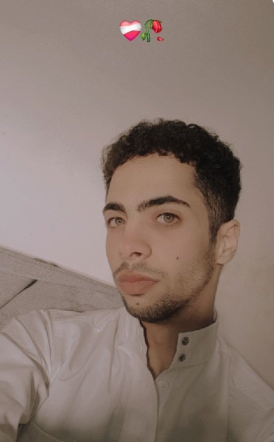 NOURo2jk's tweet photo. من يتقن الصمت في كثرة  الألم يملك سراً لا تفهمه العقول السطحية....فسر القوة الكامنة خلف جدران الصبر الصامتة  ❤️‍🩹 🕊 🦋 https://t.co/eocGFrlOoF