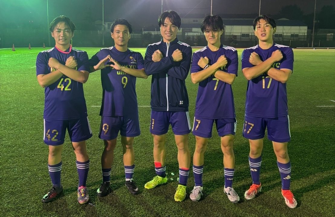 soumajored's tweet photo. 今週の森山ニュース

【もはや呪い】 6月から5ヶ月連続発熱してます、なにがおかしいんでしょうか？食事を見直します

【㊗️結婚】久保選手がご結婚されました😍妹からギャン泣きの電話が…

【リーダー感激】広報部の皆が最近告知作りを自分からすごく頑張っています！未来が明るい⭐️

今週も勝ち点6！ https://t.co/MXNPGc5otK