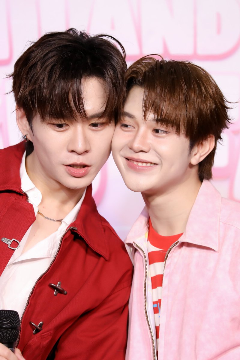 Bam_Be_Mine's tweet photo. น่าร้ากกก #BeautyBuffetXBeverTonliew https://t.co/Bp09wuSbqZ