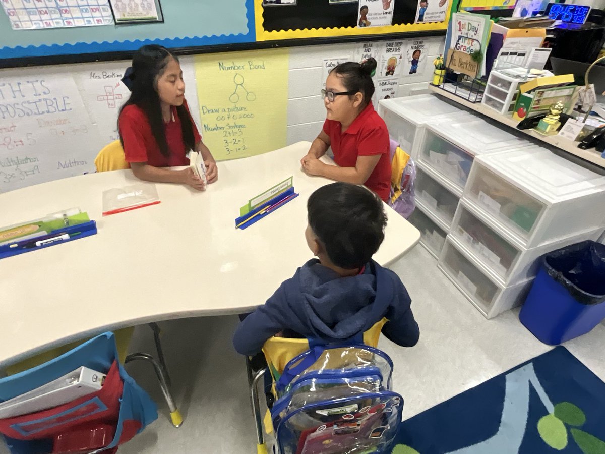 AaronDaffern's tweet photo. Friday mornings at @fosterdisd see 5th graders working with 1st graders on their #MathMagic addition facts. @SoniaLoskot  @DrElenaSHill @disdstemmath @Dallasacademics @AngieGaylord https://t.co/LRt1SjAOqb