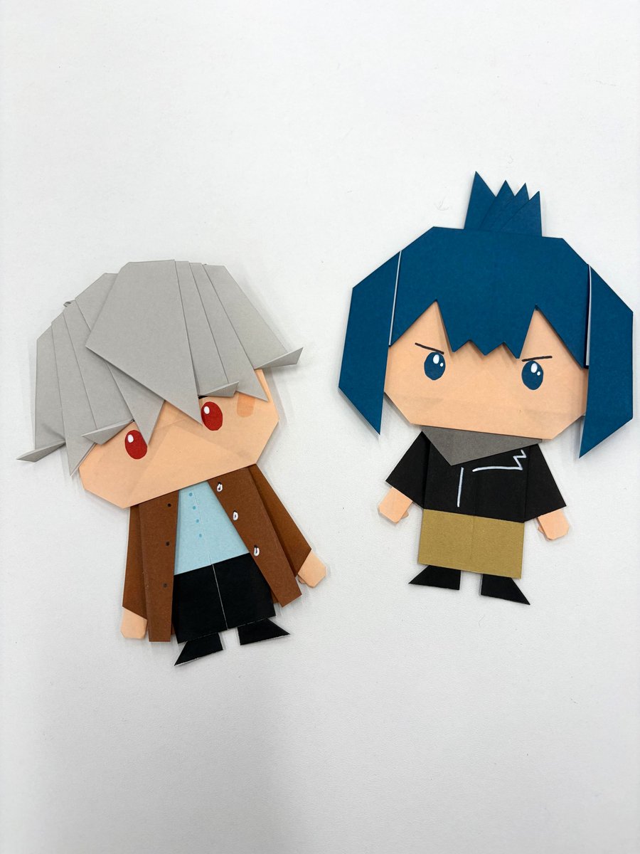 no6_info's tweet photo. 📢突然ですが、折り紙で紫苑やネズミ、作ってみたい！と思ったことがある方に朗報です！

なんと……この度折り紙作家のおりがみの時間さんに、紫苑とネズミの折り方をレクチャーしていただきました！

紫苑らしさ・ネズミらしさが満点の愛らしい折り紙。
ぜひ読書の合間に挑戦してみてくださいね。

🔽折り方はこちらから🔽
🐁紫苑編　https://t.co/nAVPBSxZiC
🐀ネズミ編　https://t.co/YfIrdwAn1d