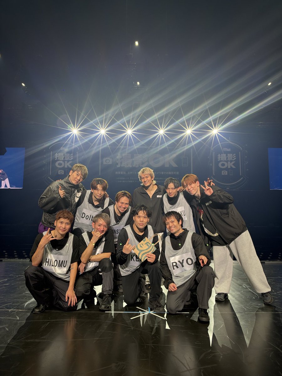 Dolton_ono's tweet photo. -Battle of Pride 2026-
ありがとうございました✨
またこのメンバーでD.D.Bとしてアツイステージに立てて最高な時間を過ごせました!また絶対に会いましょう✨
本当にありがとうございました!
#ヒプステ
#ddb
#bop2026 https://t.co/HIHf1xZiMF