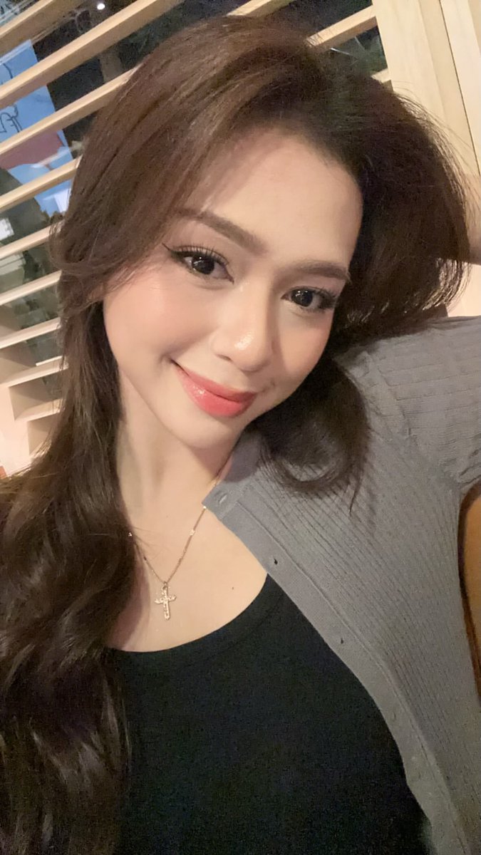 Jennywasright's tweet photo. Di-spam Atin 😖😖❤️❤️❤️ https://t.co/Mg7lV3SIqz