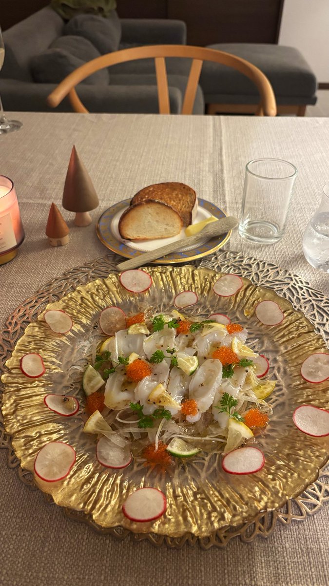 mecomeco_R's tweet photo. 旦那の誕生日、何もプレゼントはいらないとのことで料理をプレゼントした…やってやったぜ…頑張りすぎて私はもう虫の息
→続 https://t.co/I6HaiZkXaj