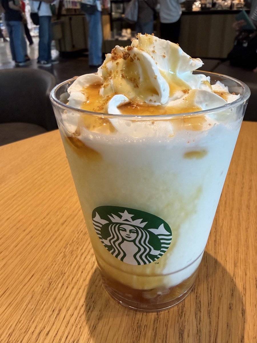 moso1211's tweet photo. この間飲んできたスタバの新作✨️
めっっちゃおいも、甘いおいもが追っかけてくる🍠🍠🍠
 #スターバックス 
  #とろり蜜芋紅はるかフラペチーノ https://t.co/SSQvUpsxLQ