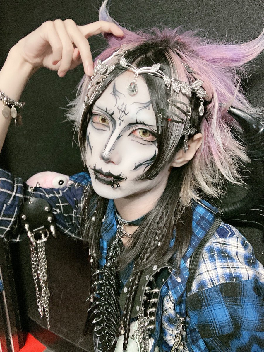 Yureiz_shinna's tweet photo. 地獄まで一緒に行こうね https://t.co/MMK1x5cX2h