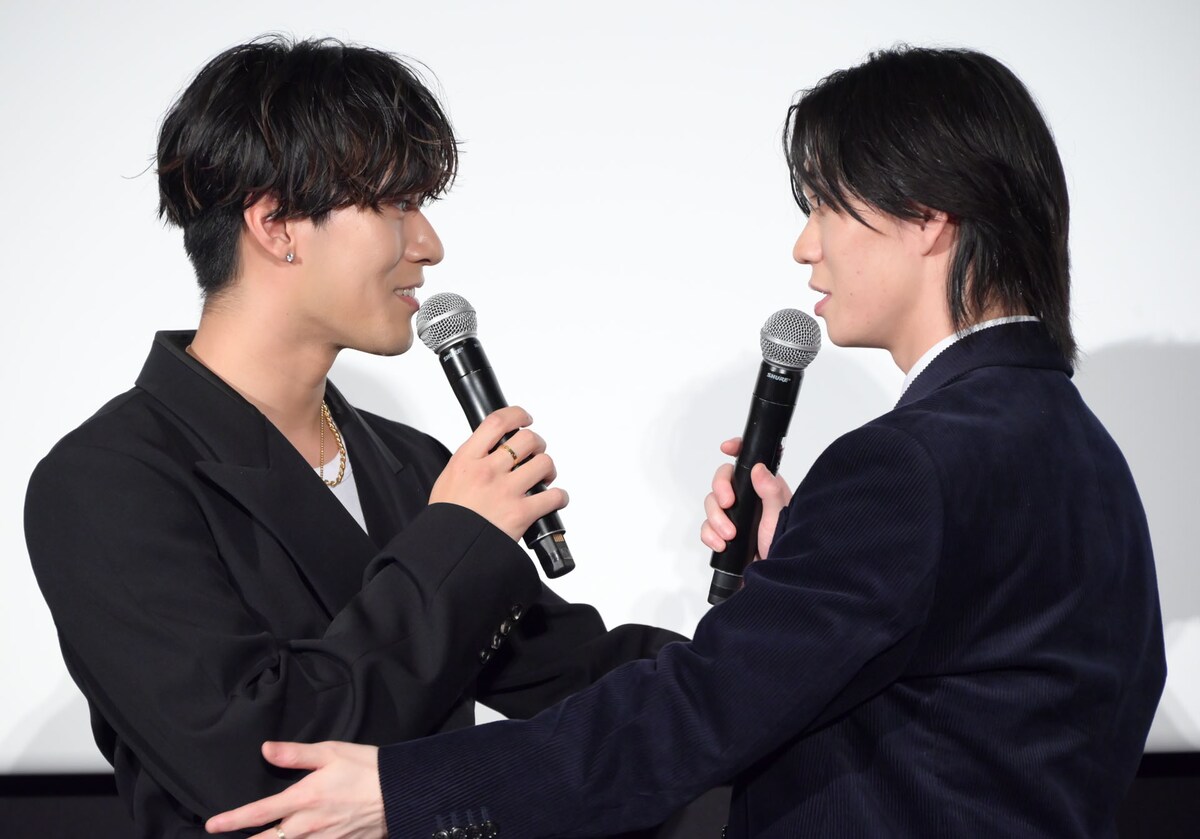 natalie_mu's tweet photo. 深堀未来が夜の廃校ドッジボールで圧勝
撮影とのギャップがすごかった
映画「デス≠キル／ゲーム」裏話

👇舞台挨拶レポート＆写真22枚はこちら
https://t.co/gsRLvTbkkZ

#デスキルゲーム https://t.co/Q7iwK84UK6