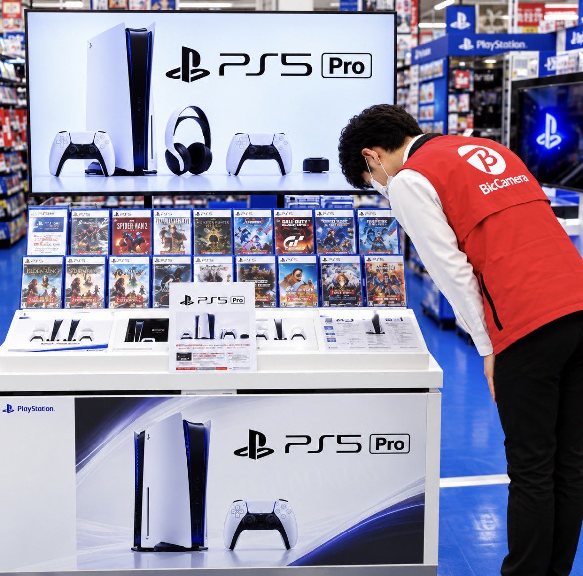 FrenchRapUS's tweet photo. 🚨 SURRÉALISTE ! 

Face au manque de stock de PS5 Pro au Japon, Sony a décidé de mettre en place une condition assez folle 😭

Pour pouvoir en acheter une, les joueurs doivent désormais prouver qu’ils ont passé au moins 60 heures à jouer sur une PlayStation… https://t.co/oZeLllVEpJ