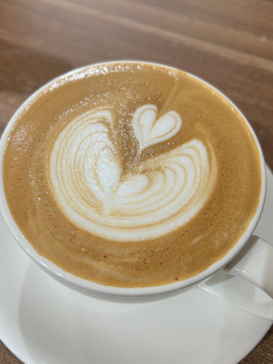 rina_voxw's tweet photo. Life is a bit of a grind have a latte https://t.co/FJR9lDjpNO
